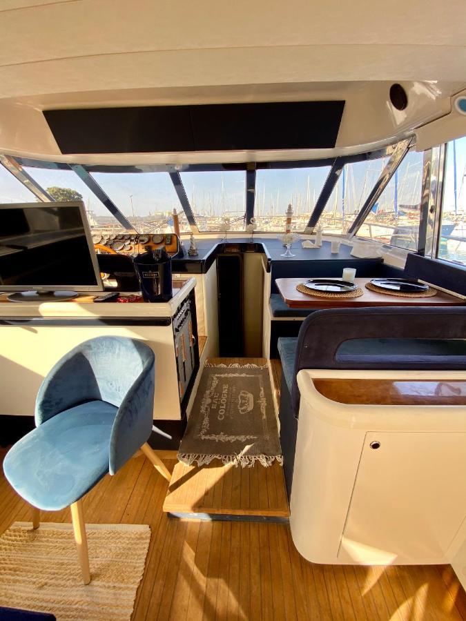 Panaby Houseboat Hotel Palermo Esterno foto